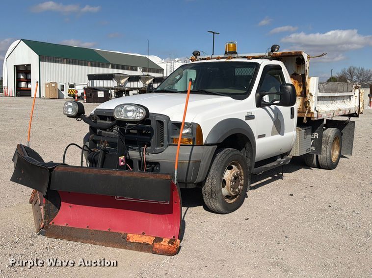 2005 Ford F450 dump truck - FP3235