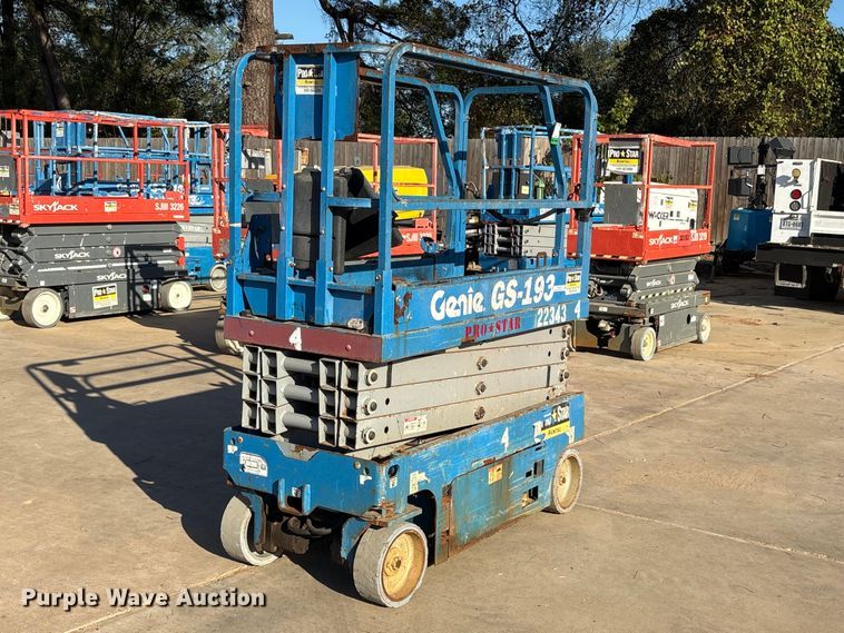 1999 Genie GS-1930 scissor lift - ES8231