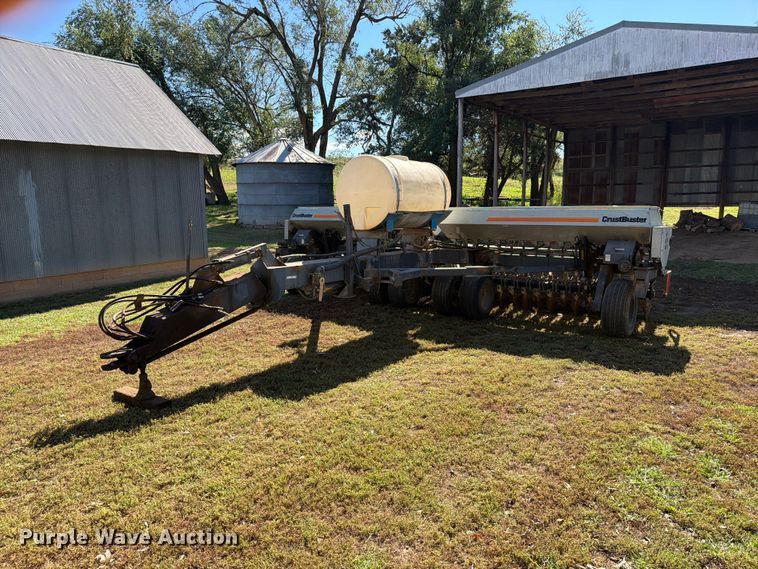 CrustBuster 4000 All Plant DD32x7.5 grain drill - EI7845