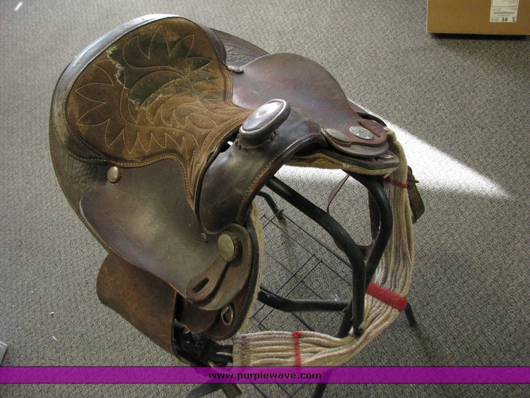 Western Saddle - 6468